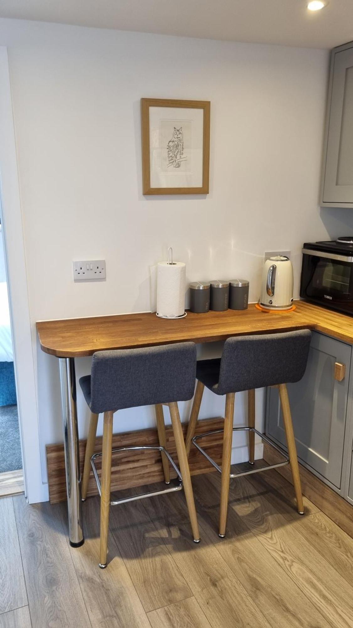 Self-Contained Annex, With Parking. Apartment Sittingbourne Bagian luar foto
